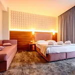 Ryon 3* Năvodari